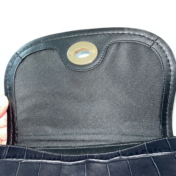 Crossbody Coach Purse - Picture 7 of 10